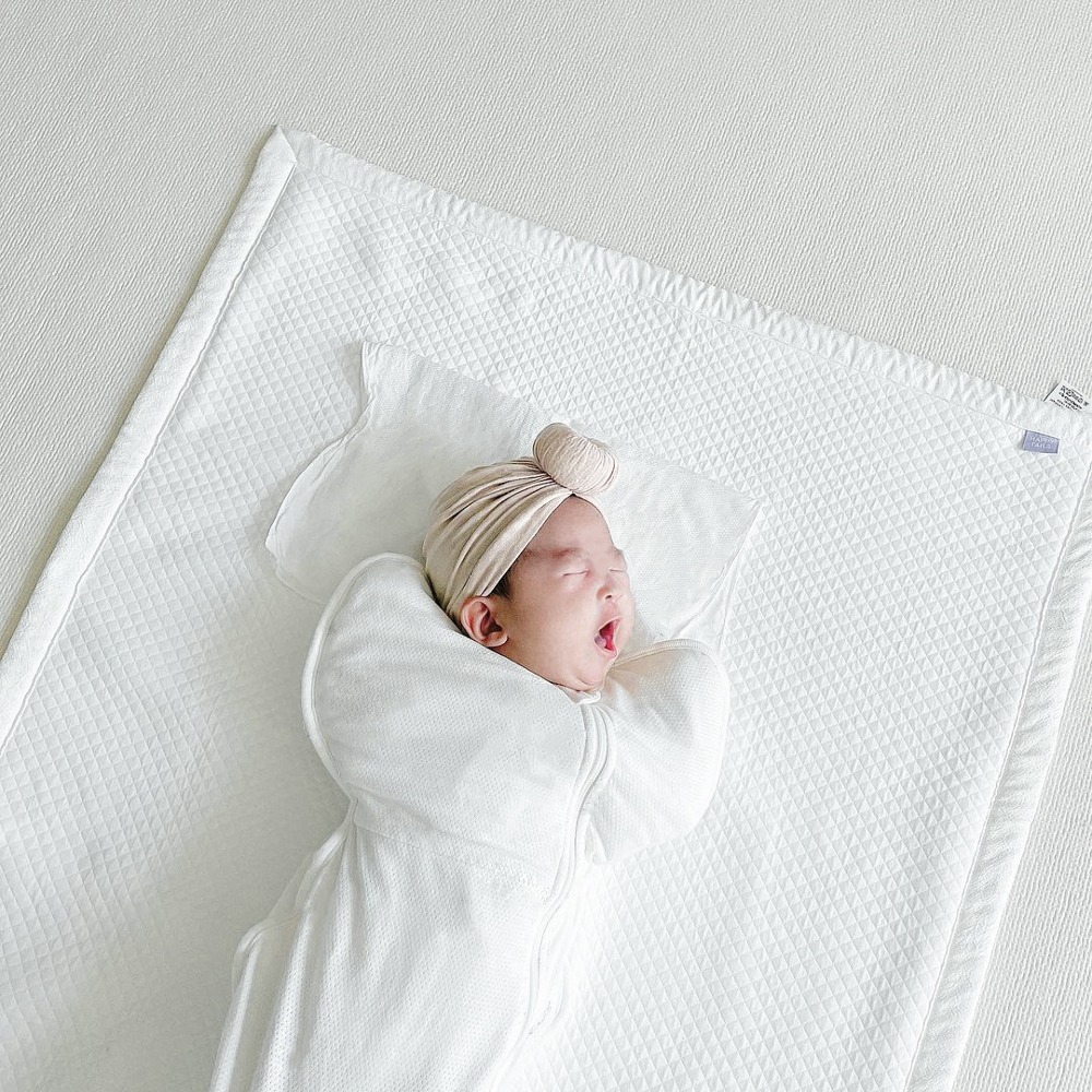 해피테일즈 아기 쿨매트 사고방지깔개 질식예방 인견 메쉬 신생아 이불